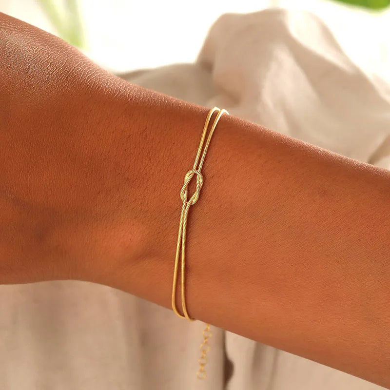 Minimalist Knot Bracelets for Couples